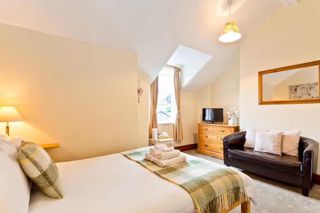 3 Cambridge Villas Ембълсайд Екстериор снимка